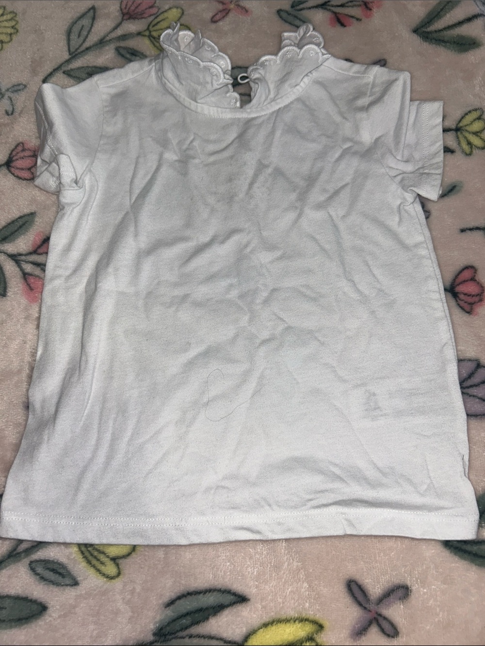 OshKosh B'gosh White Short-Sleeve Tee with Scalloped Lace Collar